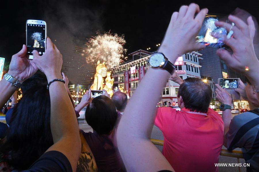 SINGAPORE-CHINATOWN-LIGHT-UP-CEREMONY