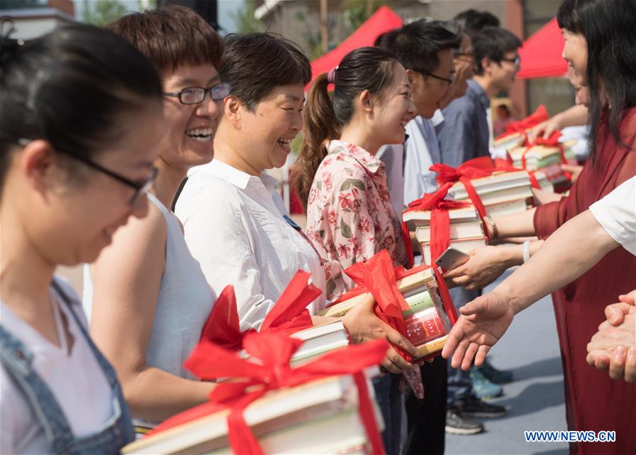 CHINA-ZHEJIANG-TIANTAI-READING SEASON (CN)