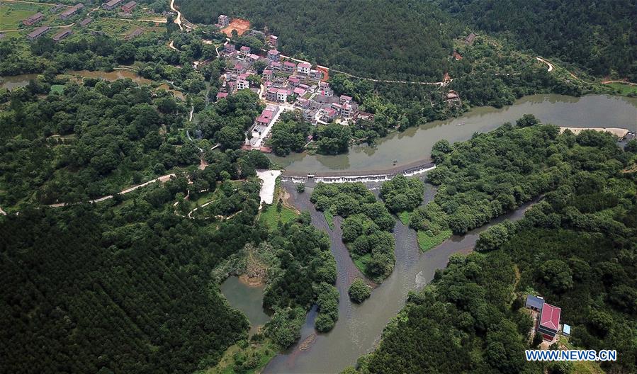 CHINA-JIANGXI-ANCIENT IRRIGATION-CHATAN WEIR (CN)