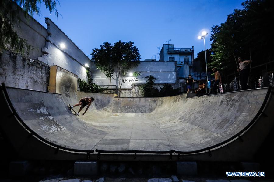 GREECE-ATHENS-GO SKATEBOARDING DAY