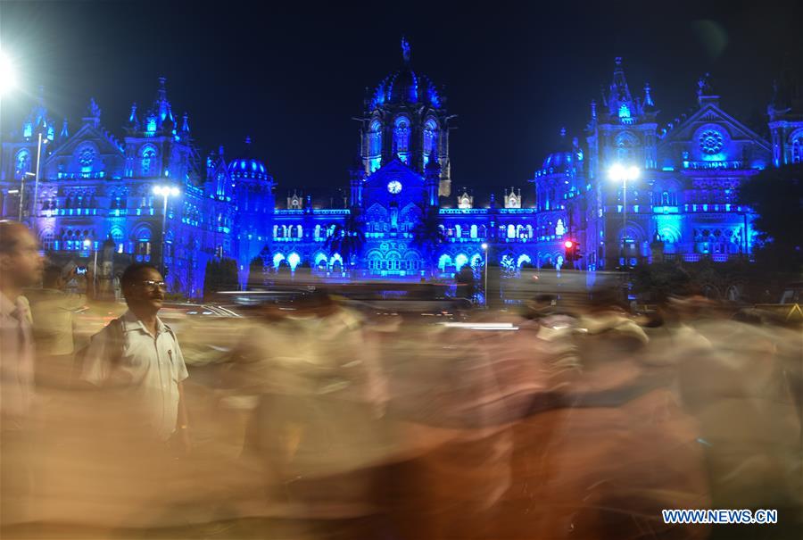 INDIA-MUMBAI-UNIVERSAL CHILDREN'S DAY-GO BLUE