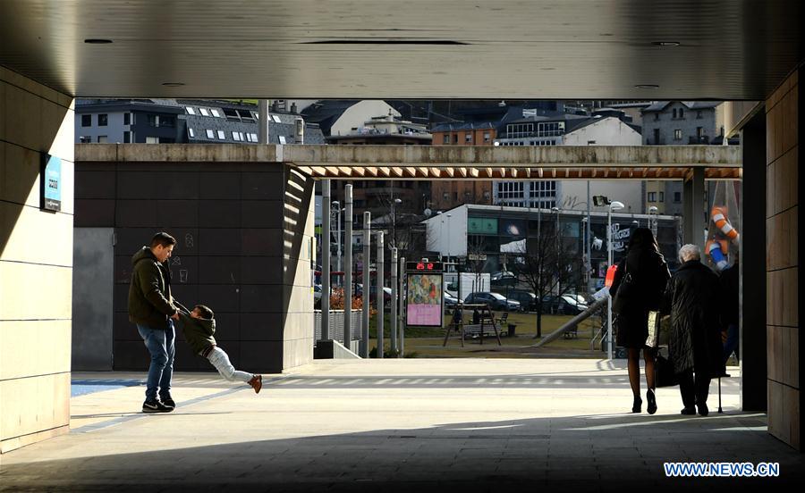 ANDORRA-WINTER-DAILY LIFE