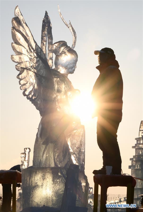 CHINA-HARBIN-ICE SCULPTURE-COMPETITION (CN)