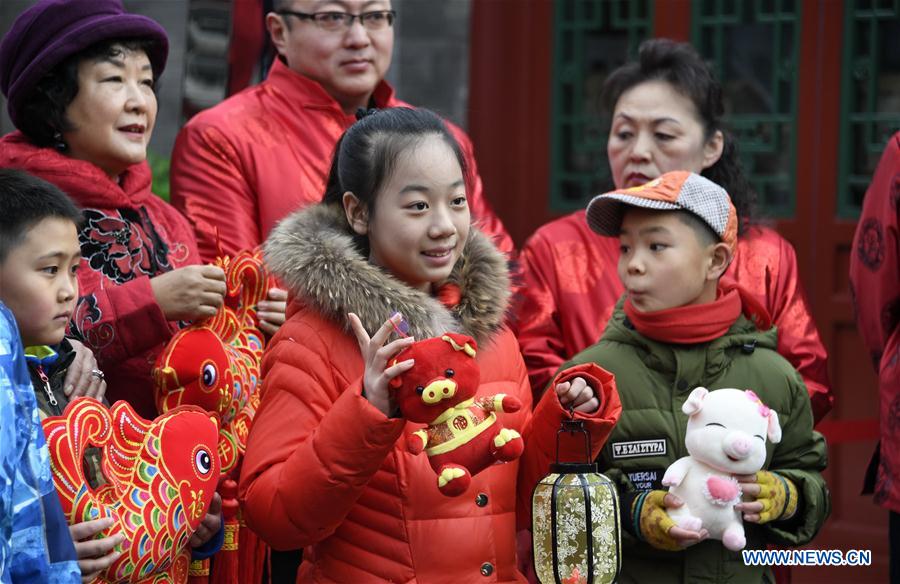 CHINA-BEIJING-HUTONG-SPRING FESTIVAL (CN)