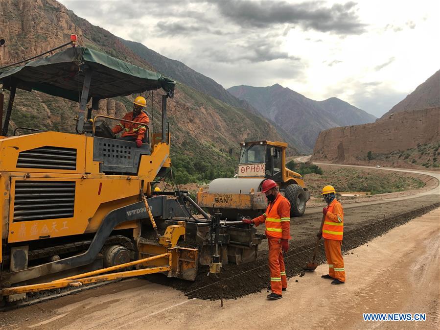 KYRGYZSTAN-JALAL-ABAD-CHINA-CONSTRUCTION-ROAD