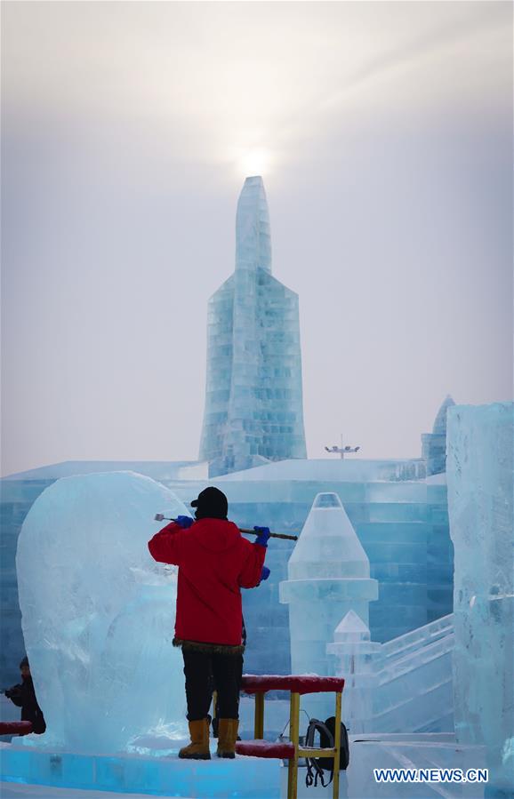 CHINA-HARBIN-ICE SCULPTURE COMPETITION (CN)